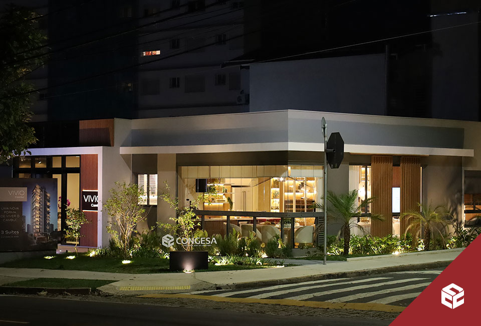 Recebemos Claudia Brandão, referência em luxo contemporâneo no Vívio Cambuí.